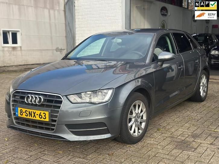 Gebruikt 2013 Audi A3 Attraction | € 6.999 (Eerlijke prijs) - Afbeelding 1/4