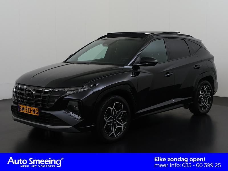 Abyss black metallic (a2b) Gebruikt 2024 Hyundai Tucson N Line SUV | € 41.895 (Iets duurder) - Afbeelding 1/4