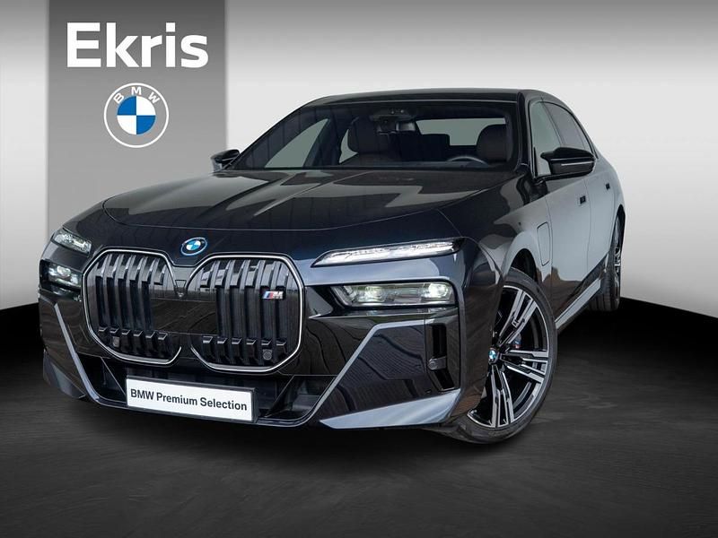 M carbonschwarz Gebruikt 2024 BMW M760e Comfort Edition Sedan | € 109.995 - Afbeelding 1/4