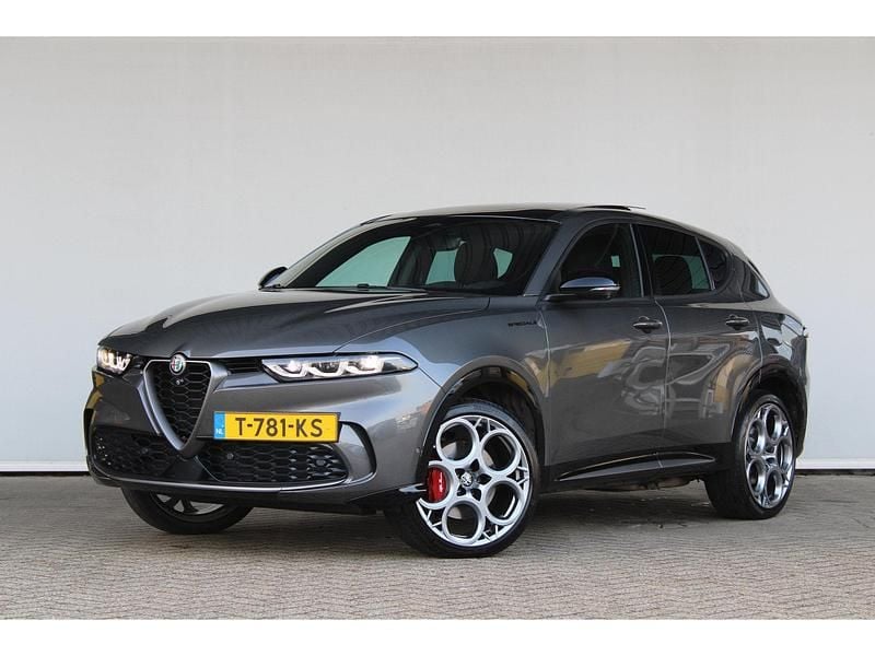 Grijs Occasion 2023 Alfa Romeo Tonale Edizione Speciale SUV | € 31.900 (Eerlijke prijs) - Afbeelding 1/4