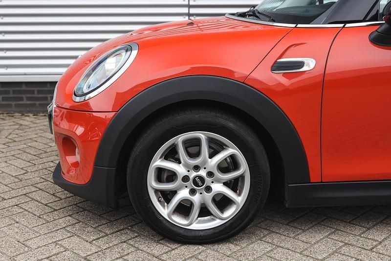 Occasion Mini Cooper 136 PK (100 kW) 2018 Oranje Hatchback