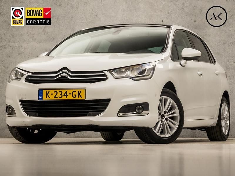 Wit Gebruikt 2016 Citroën C4 PureTech Hatchback | € 8.945 (Eerlijke prijs) - Afbeelding 1/4