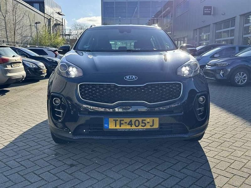(1k) pearl black m Gebruikt 2018 Kia Sportage SUV | € 18.945 (Eerlijke prijs) - Afbeelding 1/3