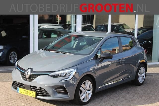 Grijs Gebruikt 2021 Renault Clio V Zen Hatchback | € 12.999 (Eerlijke prijs) - Afbeelding 1/4