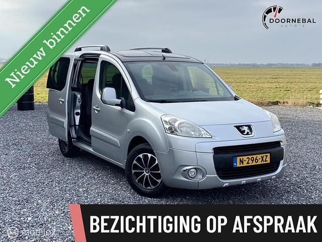 Grijs Occasion 2012 Peugeot Partner Tepee Access MPV | € 7.440 (Eerlijke prijs) - Afbeelding 1/4