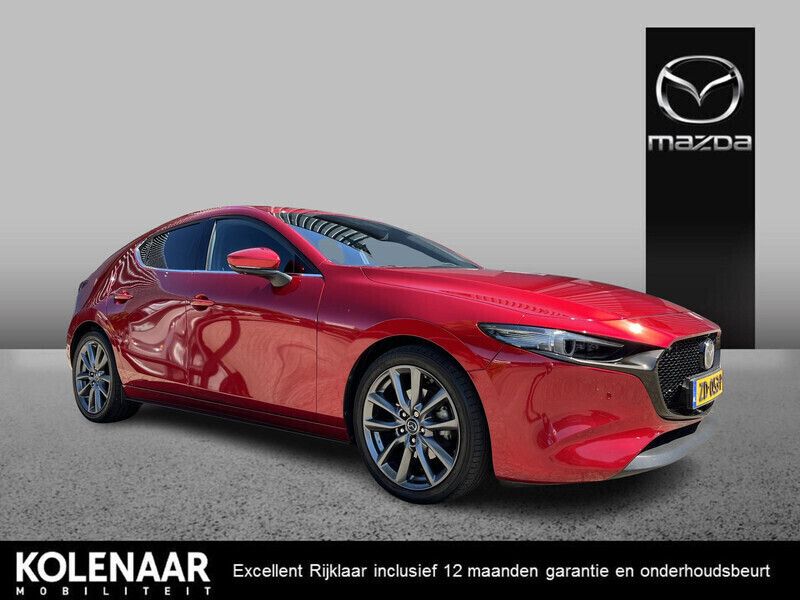 Soul red crystal m Gebruikt 2019 Mazda 3 Luxury Hatchback | € 21.595 (Eerlijke prijs) - Afbeelding 1/4