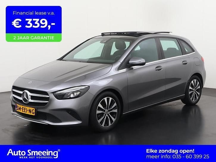 Grijs Occasion 2021 Mercedes B180 Business MPV | € 26.895 (Eerlijke prijs) - Afbeelding 1/4