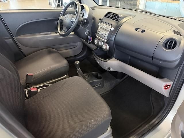 Occasion Daihatsu Sirion 69 PK (50 kW) 2006 Beige Hatchback