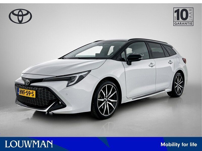 Grijs Gebruikt 2023 Toyota Corolla Sport Stationwagen | € 38.445 (Duur) - Afbeelding 1/4
