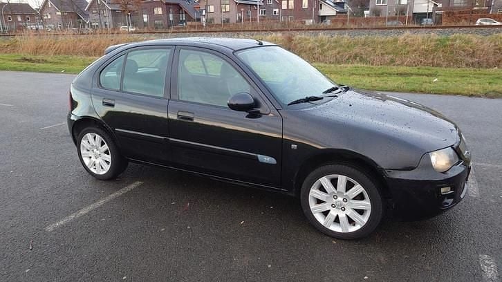 Gebruikt 2005 Rover 25 Hatchback | € 1.650 - Afbeelding 1/4