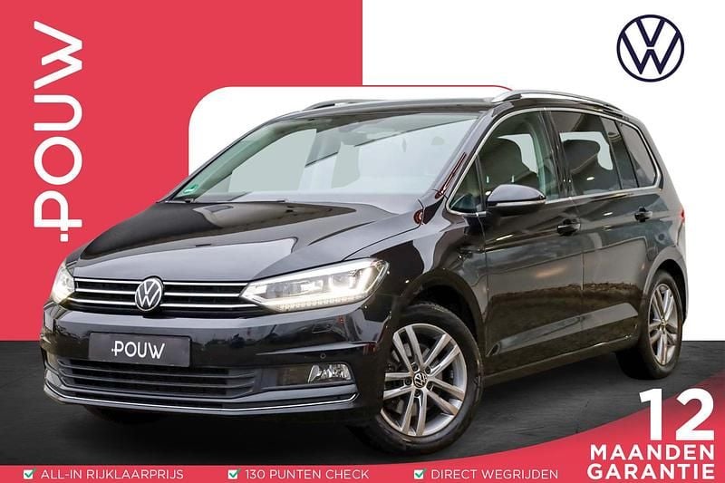 Zwart Gebruikt 2020 VW Touran Highline MPV | € 30.950 (Iets duurder) - Afbeelding 1/4