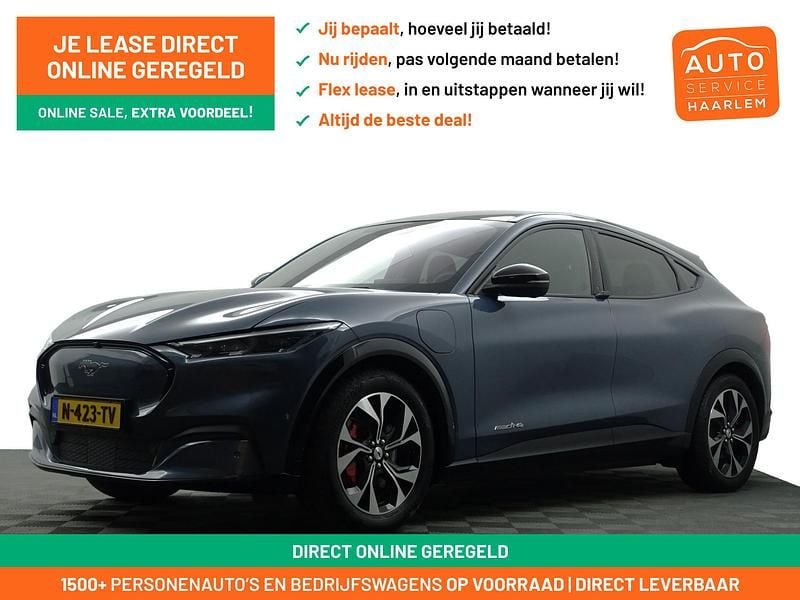 Blauw metallic Gebruikt 2021 Ford Mustang Mach-E GT Sport SUV | € 32.900 - Afbeelding 1/4