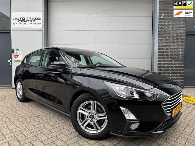Zwart Gebruikt 2019 Ford Focus Business Edition Hatchback | € 11.750 (Goede deal) - Afbeelding 1/4