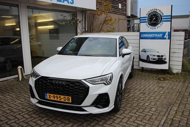 Wit Gebruikt 2023 Audi Q3 Sportback SUV | € 40.950 (Eerlijke prijs) - Afbeelding 1/4