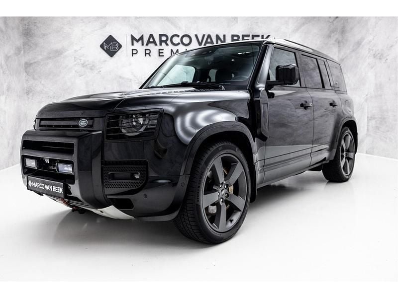 Zwart Gebruikt 2022 Land Rover Defender SUV | € 79.850 (Eerlijke prijs) - Afbeelding 1/3
