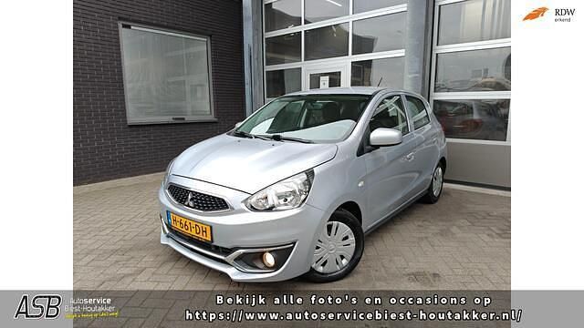 Grijs Gebruikt 2020 Mitsubishi Space Star Hatchback | € 7.650 (Goede deal) - Afbeelding 1/4