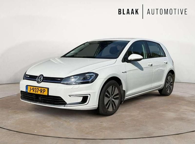 Wit Gebruikt 2018 VW e-Golf Hatchback | € 11.950 (Eerlijke prijs) - Afbeelding 1/4