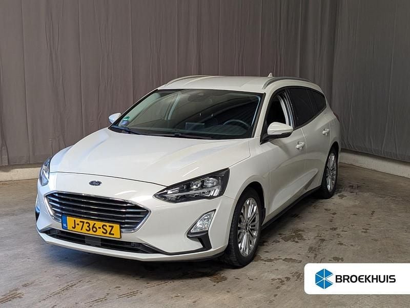Wit Gebruikt 2020 Ford Focus Titanium X Stationwagen | € 18.945 (Iets duurder) - Afbeelding 1/4