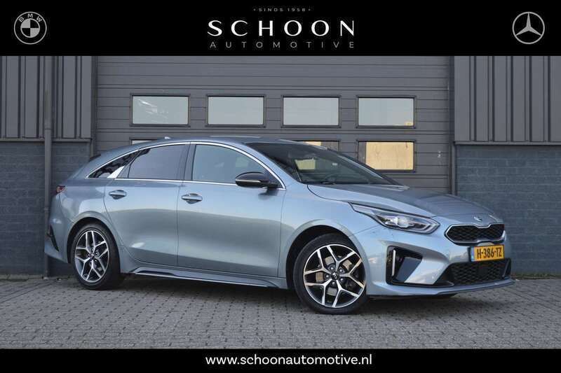 Grijs, metallic lak Gebruikt 2019 Kia ProCeed GT-Line Hatchback | € 18.950 (Goede deal) - Afbeelding 1/3