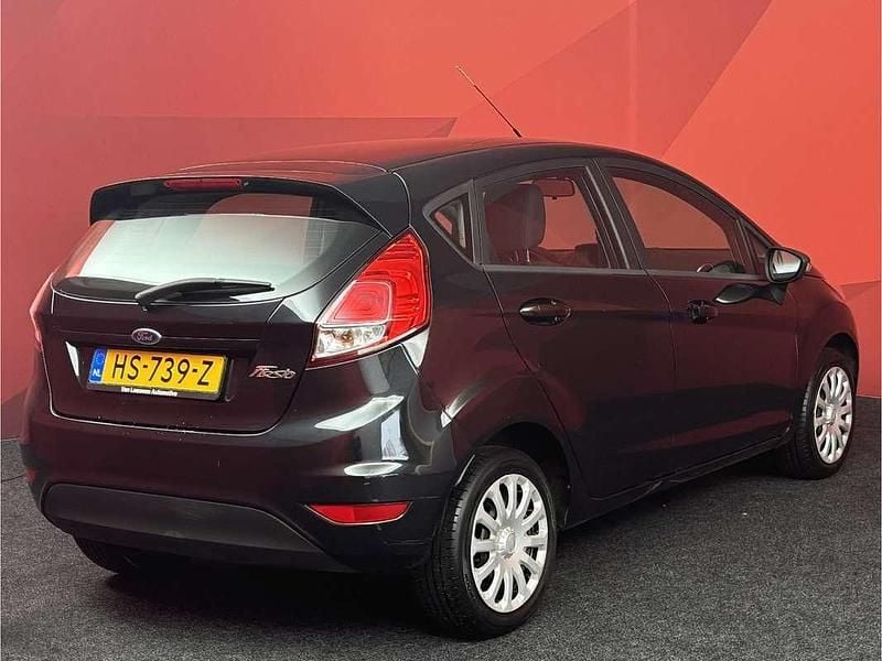 Occasion Ford Fiesta Style 67 PK (49 kW) 2016 Zwart Hatchback