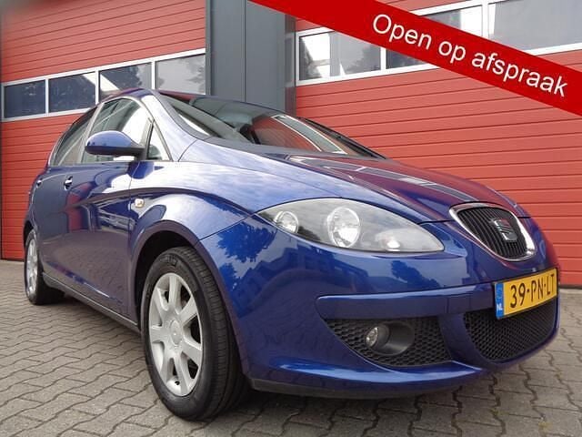 Blauw Gebruikt 2004 Seat Altea Stylance MPV | € 1.450 (Goede deal) - Afbeelding 1/4
