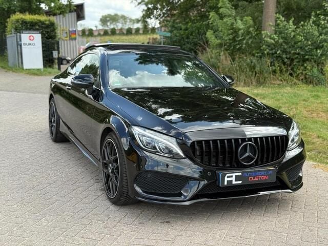 Zwart Gebruikt 2017 Mercedes C250 Premium Plus Coupé | € 31.999 - Afbeelding 1/4