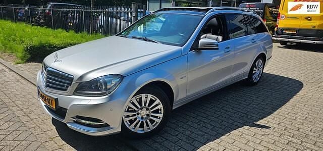 Grijs Gebruikt 2011 Mercedes C200 Business Stationwagen | € 10.950 (Iets duurder) - Afbeelding 1/4