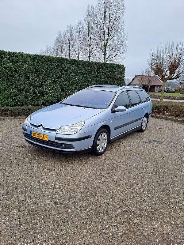 Occasion 2006 Citroën C5 Prestige Stationwagen | € 695 (Super prijs) - Afbeelding 1/4