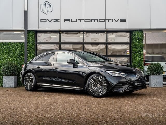 Occasion Mercedes EQE300 AMG line 180 kW (245 PK) 2023 Zwart Sedan