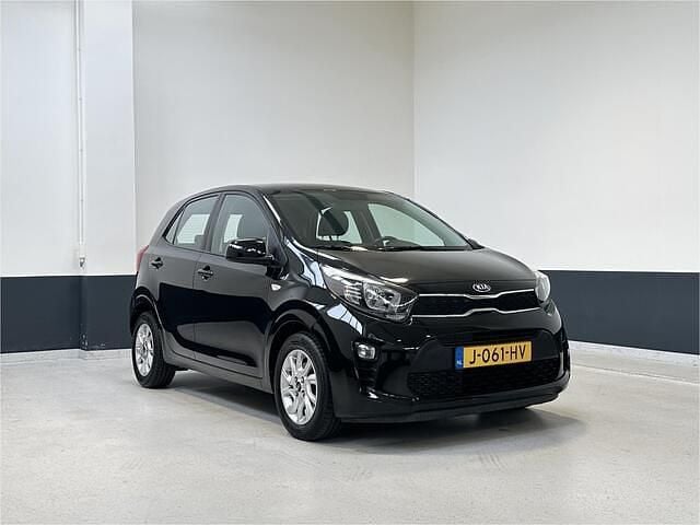Zwart Gebruikt 2020 Kia Picanto Hatchback | € 11.949 (Goede deal) - Afbeelding 1/4