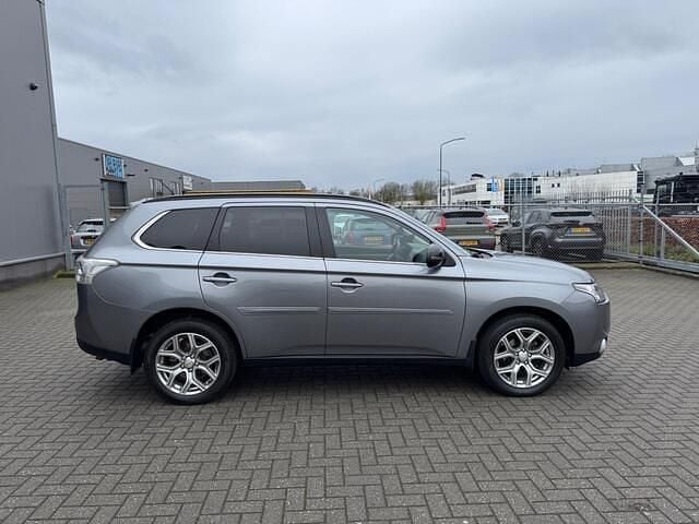 Occasion Mitsubishi Outlander Intense 150 PK (110 kW) 2013 Grijs SUV