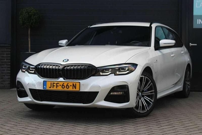Occasion BMW 330e M Sport 292 PK (214 kW) 2021 Wit Stationwagen
