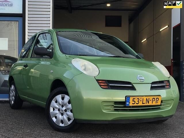 Groen Occasion 2003 Nissan Micra Visia Hatchback | € 1.950 (Goede deal) - Afbeelding 1/4