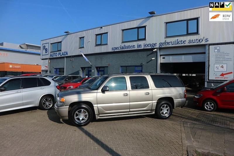 Grijs Gebruikt 2002 GMC Yukon SUV | € 5.999 - Afbeelding 1/4
