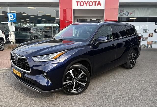 Blauw Gebruikt 2022 Toyota Highlander Premium SUV | € 47.995 - Afbeelding 1/4