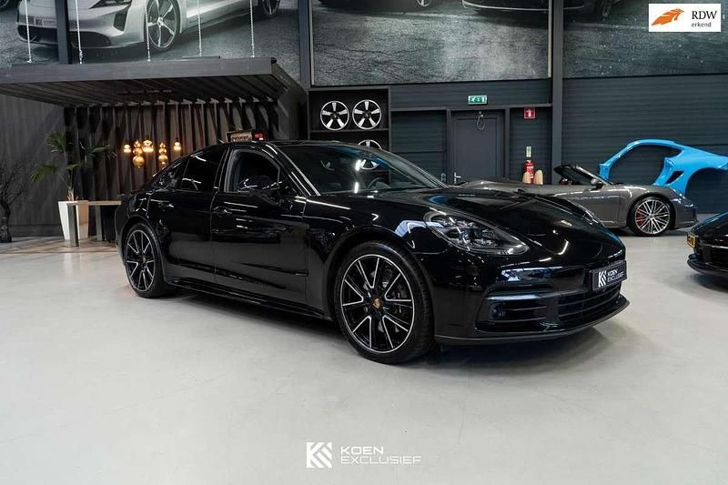 Occasion Porsche Panamera Edition 330 PK (242 kW) 2020 Zwart Hatchback