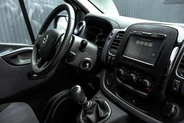 Occasion Opel Vivaro Eco 126 PK (92 kW) 2019 Grijs MPV