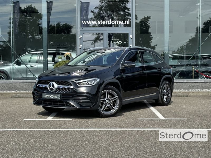 Suv Gebruikt 2021 Mercedes GLA250 AMG line SUV | € 39.950 (Eerlijke prijs) - Afbeelding 1/4