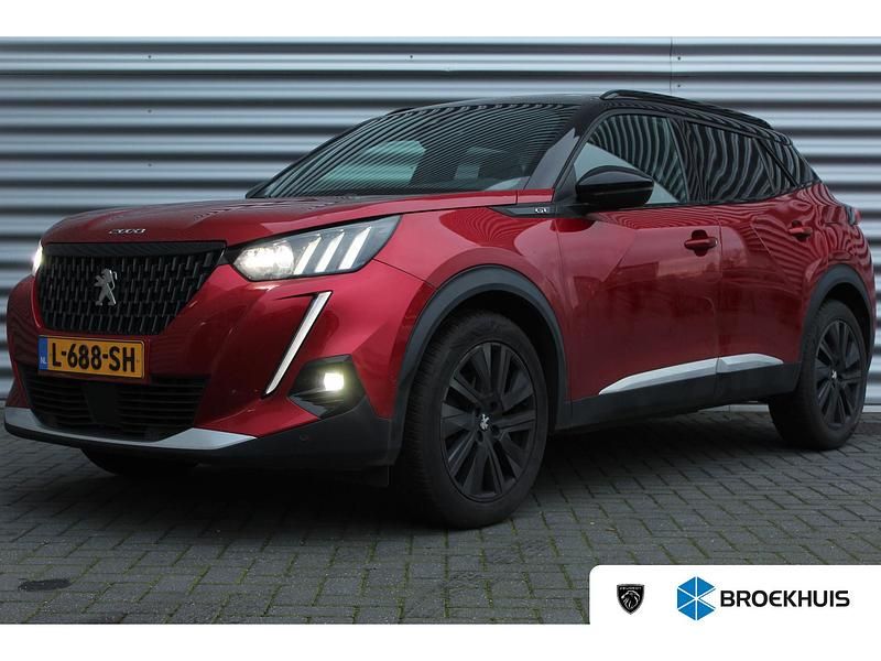 Rood Occasion 2021 Peugeot 2008 GT SUV | € 18.895 (Eerlijke prijs) - Afbeelding 1/1