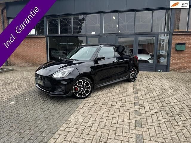 Zwart Gebruikt 2020 Suzuki Swift Sport Hatchback | € 17.950 (Eerlijke prijs) - Afbeelding 1/4