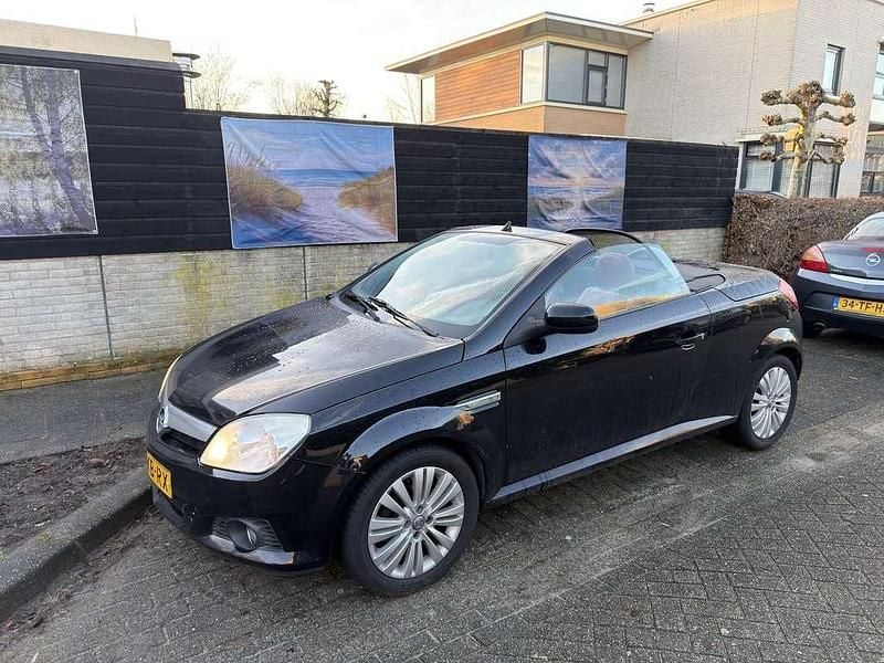 Zwart Occasion 2007 Opel Tigra Sport Cabriolet | € 500 (Super prijs) - Afbeelding 1/4