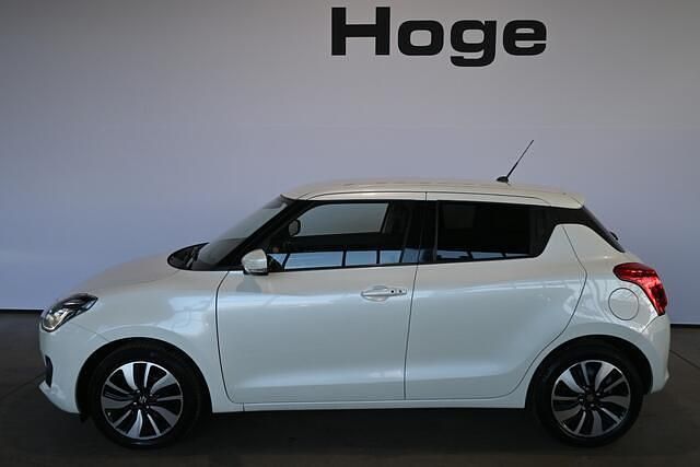 Occasion Suzuki Swift 111 PK (81 kW) 2019 Wit Hatchback