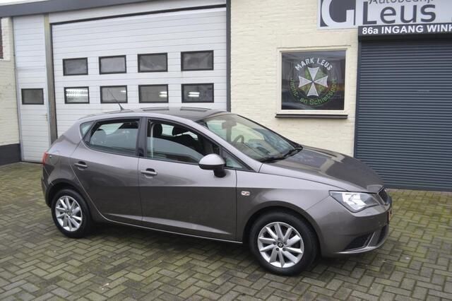 Grijs Gebruikt 2014 Seat Ibiza FR Hatchback | € 5.975 (Eerlijke prijs) - Afbeelding 1/4