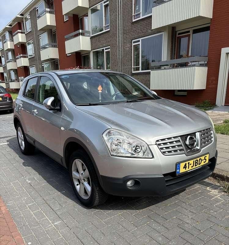 Grijs Gebruikt 2009 Nissan Qashqai Acenta SUV | € 5.000 (Eerlijke prijs) - Afbeelding 1/4