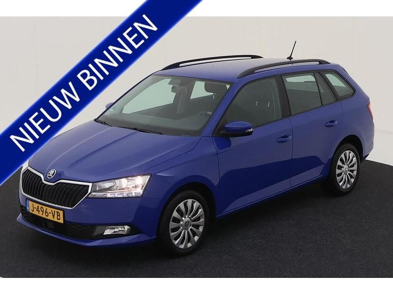 Blauw Gebruikt 2020 Skoda Fabia Ambition Stationwagen | € 11.900 (Eerlijke prijs) - Afbeelding 1/4