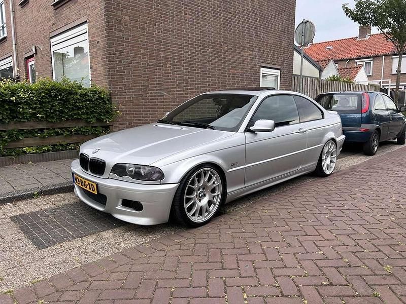Grijs Gebruikt 1999 BMW 328 Executive Coupé | € 7.000 (Iets duurder) - Afbeelding 1/4