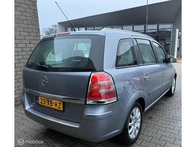 Occasion Opel Zafira 105 PK (77 kW) 2007 Grijs MPV