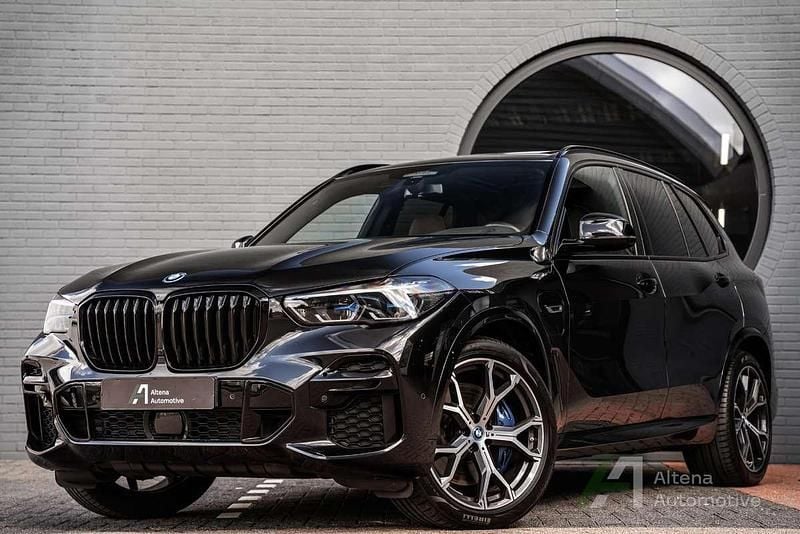 Zwart Gebruikt 2022 BMW X5 Executive SUV | € 65.550 (Goede deal) - Afbeelding 1/3