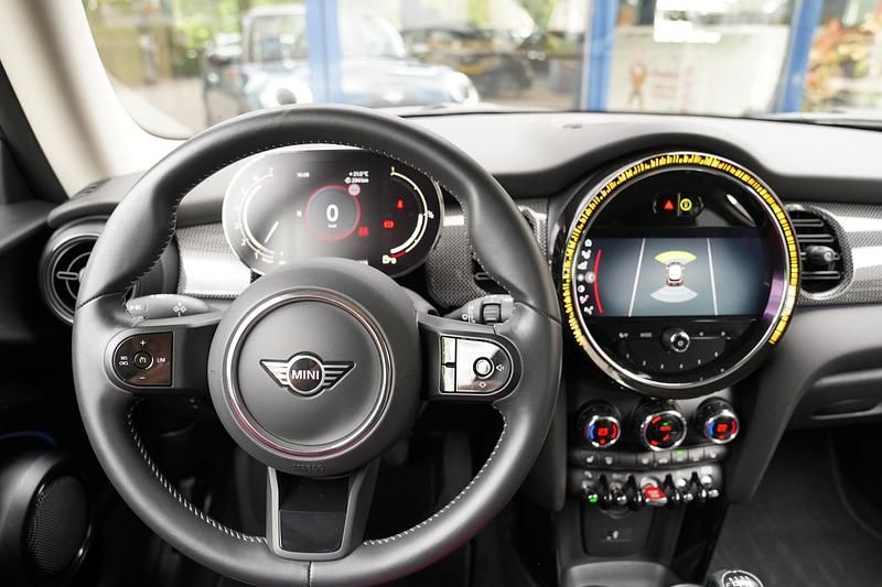 Occasion Mini Cooper Classic 136 PK (100 kW) 2023 Blauw Hatchback