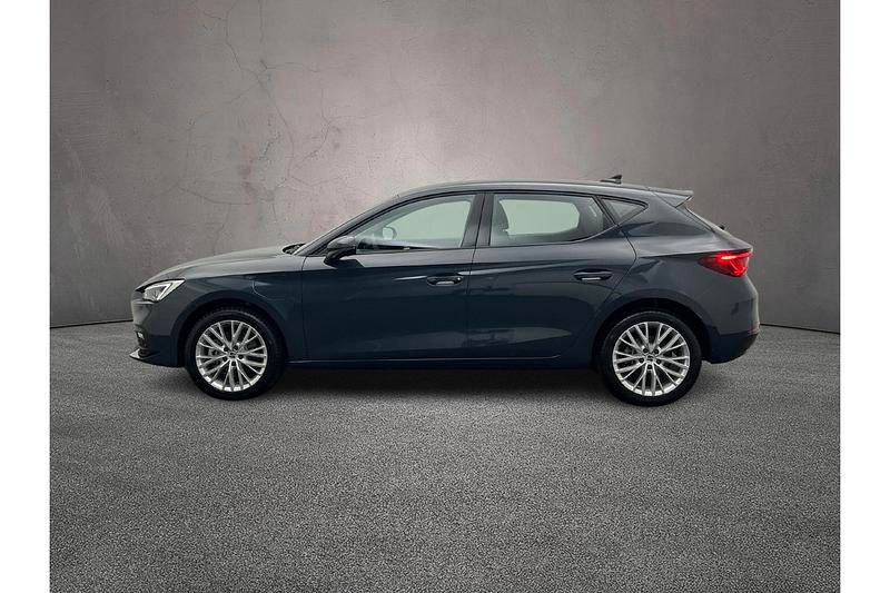 Nieuw Seat Leon Style 204 PK (150 kW) 2025 Blauw Hatchback